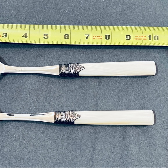 EME Italian Cutlery- Salad Serving Set- 18/10 Stainless Steele & Mother of Pearl - Picture 4 of 5